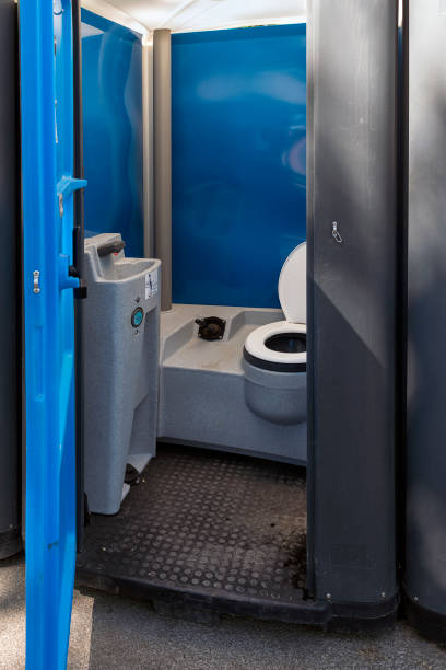 Best Luxury portable toilet rental  in Gateway, FL